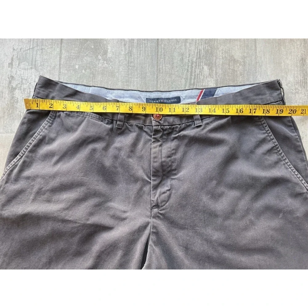 $60 Tommy Hilfiger Men's Chino Shorts Classic Fit Dark Charcoal L 38 10